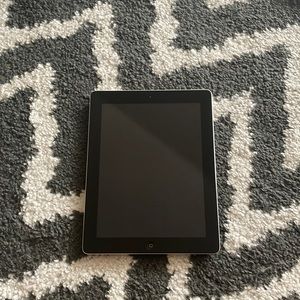 iPad Generation 3 w/ charger